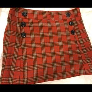 Gap rust plaid mini skirt size 10